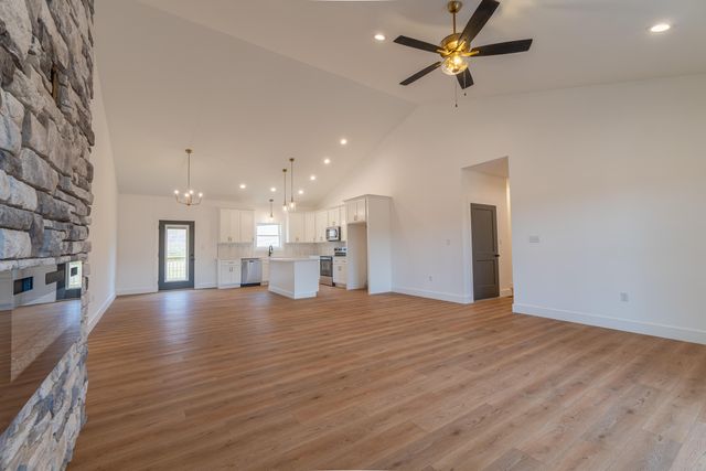 111 Gilmore Drive, Somerset, KY 42503