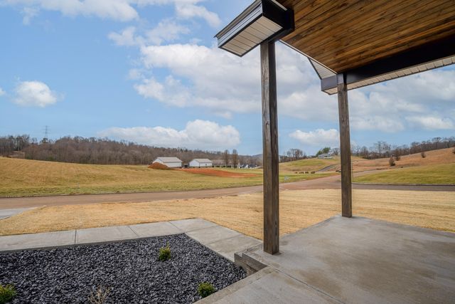 111 Gilmore Drive, Somerset, KY 42503