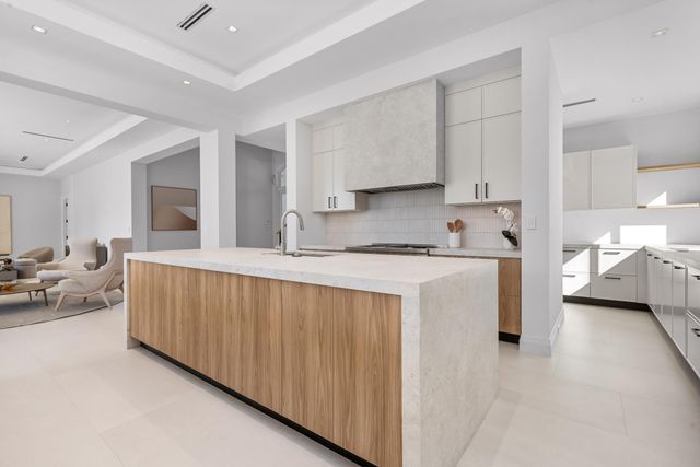 810 NE 70th Street, Boca Raton, FL 33487