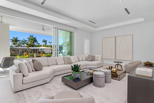 810 NE 70th Street, Boca Raton, FL 33487