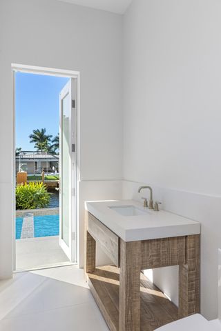 810 NE 70th Street, Boca Raton, FL 33487