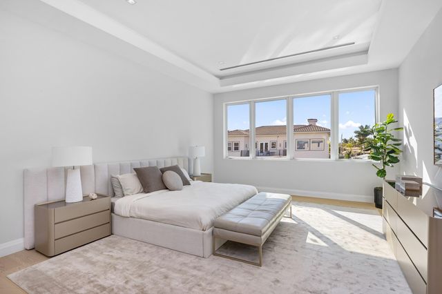 810 NE 70th Street, Boca Raton, FL 33487