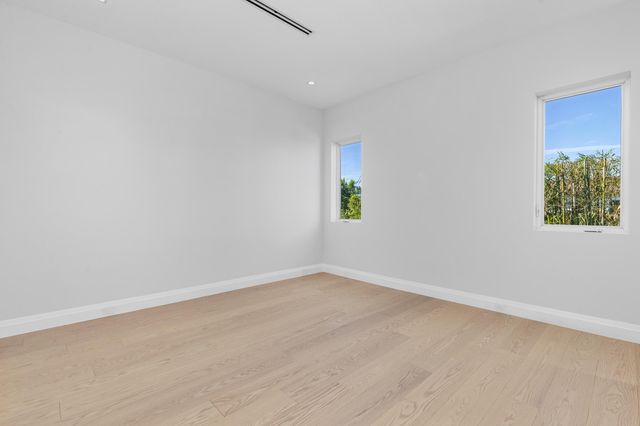 810 NE 70th Street, Boca Raton, FL 33487