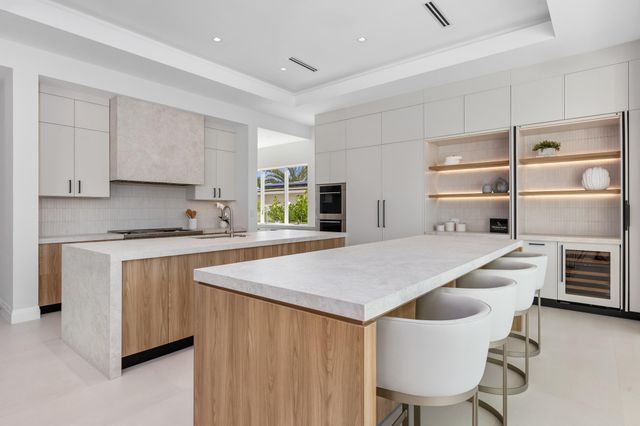 810 NE 70th Street, Boca Raton, FL 33487