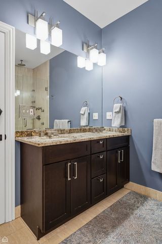 1752 W Erie Street, Chicago, IL 60622