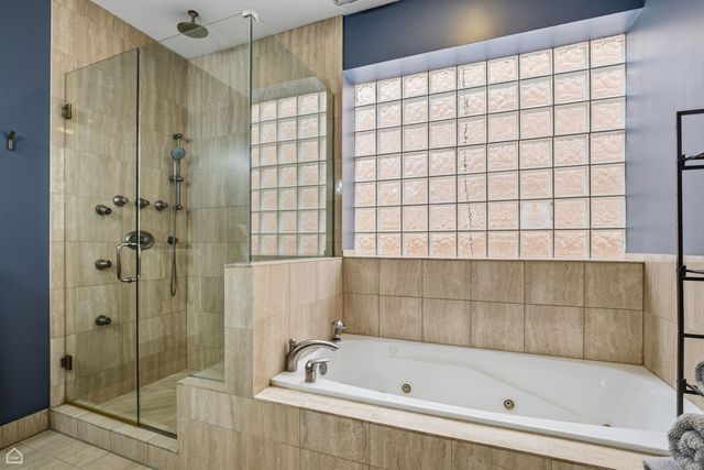 1752 W Erie Street, Chicago, IL 60622