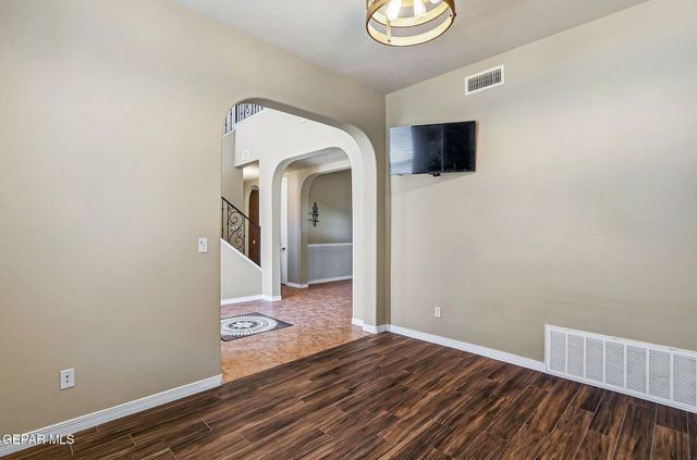 1260 FRANKLIN BLUFF Drive, El Paso, TX 79912