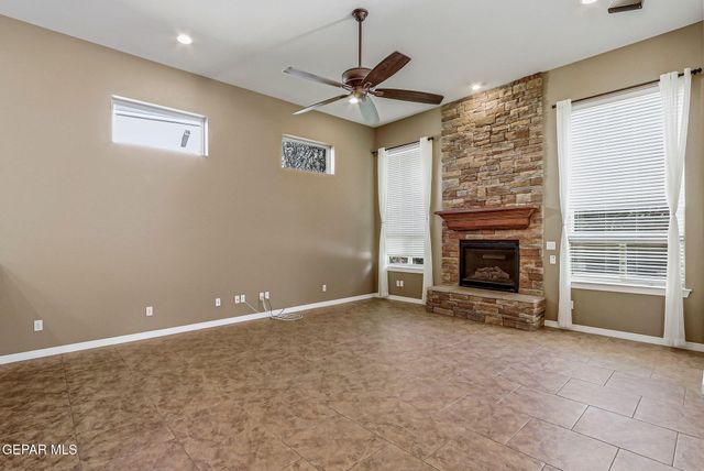 1260 FRANKLIN BLUFF Drive, El Paso, TX 79912