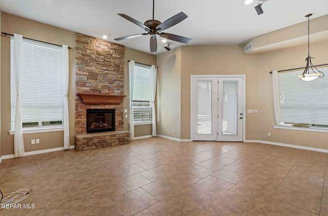 1260 FRANKLIN BLUFF Drive, El Paso, TX 79912