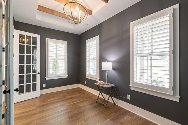 2620 Buckner Ln, Thompsons Station, TN 37179