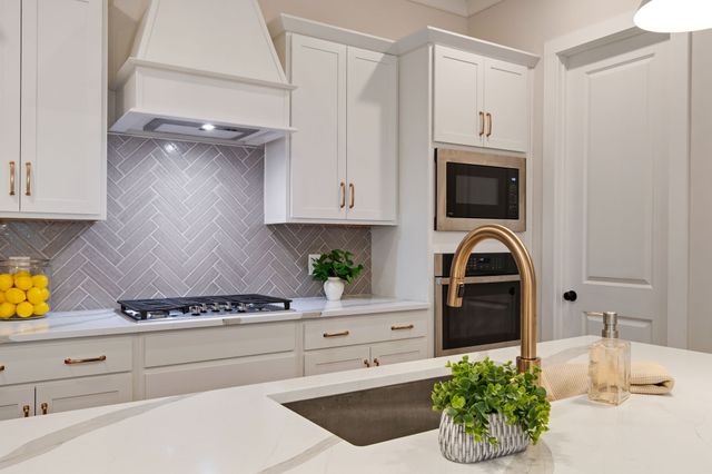 2620 Buckner Ln, Thompsons Station, TN 37179