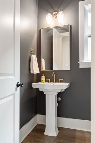 2620 Buckner Ln, Thompsons Station, TN 37179