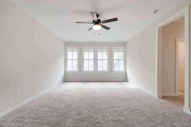 2620 Buckner Ln, Thompsons Station, TN 37179