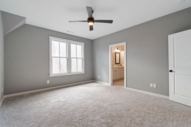 2620 Buckner Ln, Thompsons Station, TN 37179