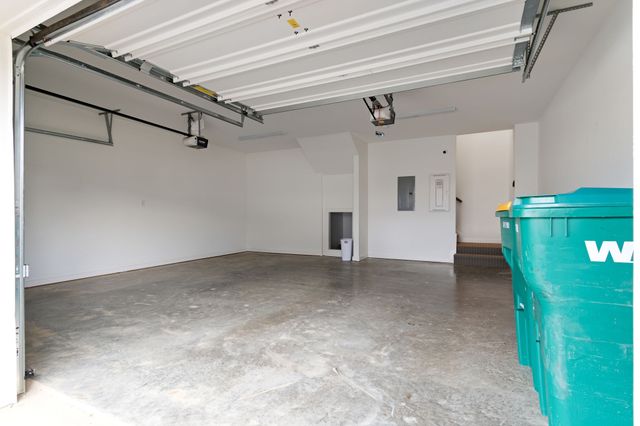 2620 Buckner Ln, Thompsons Station, TN 37179