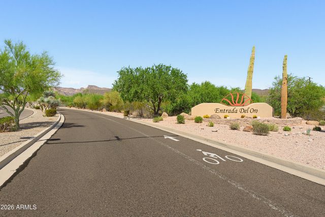 18400 E DONATO Drive, Gold Canyon, AZ 85118