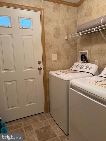59 DOGWOOD E, Tabernacle, NJ 08088