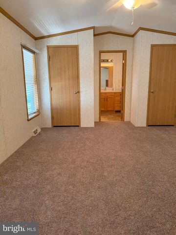 59 DOGWOOD E, Tabernacle, NJ 08088
