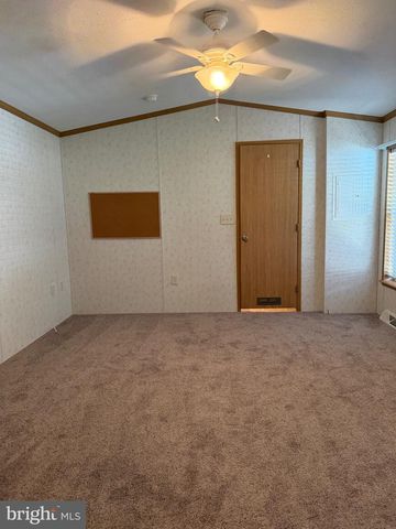 59 DOGWOOD E, Tabernacle, NJ 08088