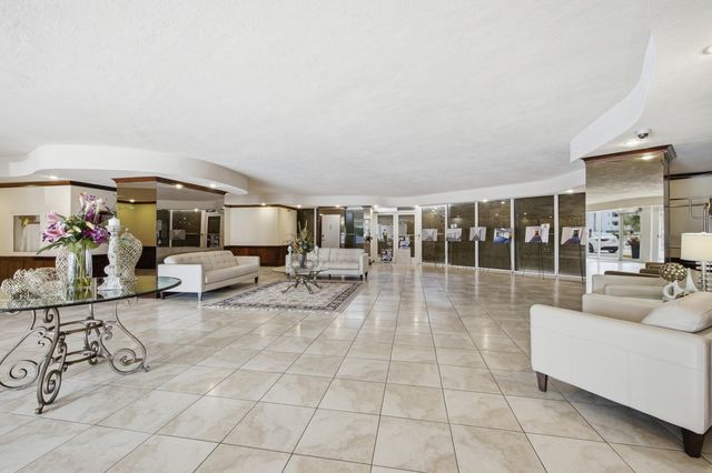 2841 N Ocean Boulevard 1503, Fort Lauderdale, FL 33308