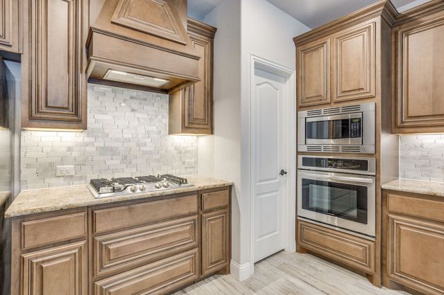 1116 Bear Oak Drive, Burleson, TX 76028