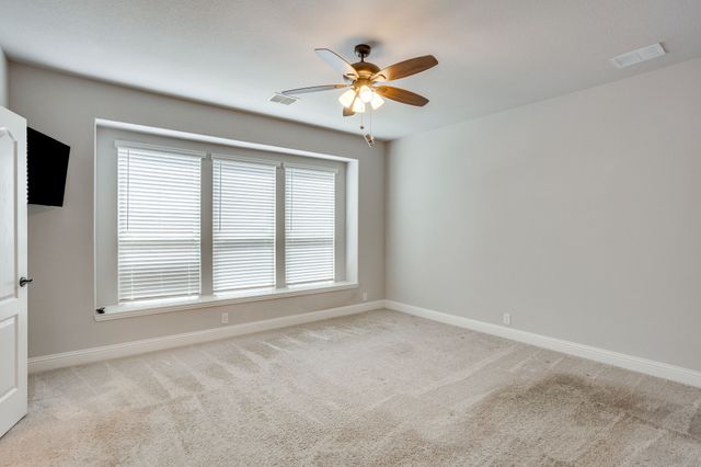 1116 Bear Oak Drive, Burleson, TX 76028