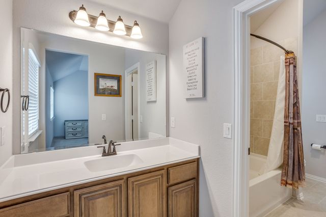 1116 Bear Oak Drive, Burleson, TX 76028