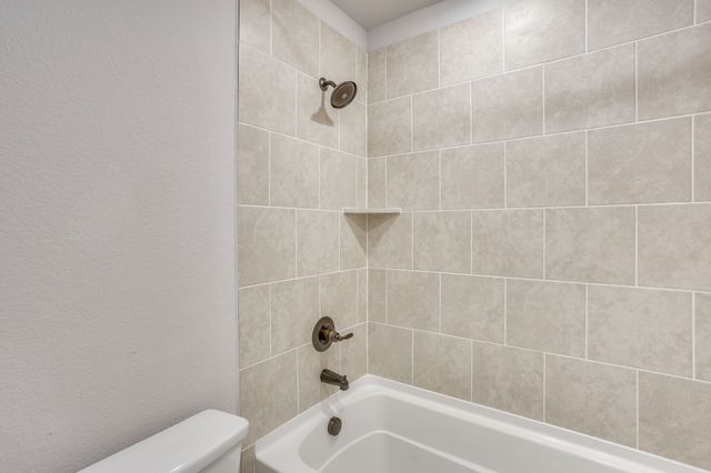 1116 Bear Oak Drive, Burleson, TX 76028