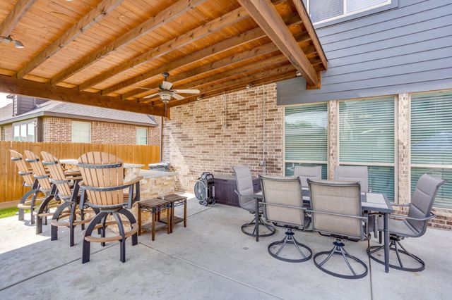 1116 Bear Oak Drive, Burleson, TX 76028