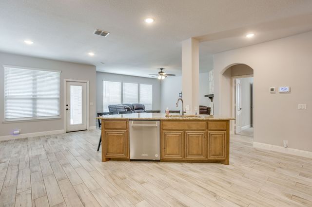 1116 Bear Oak Drive, Burleson, TX 76028