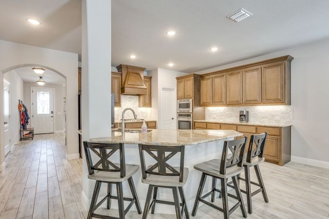 1116 Bear Oak Drive, Burleson, TX 76028