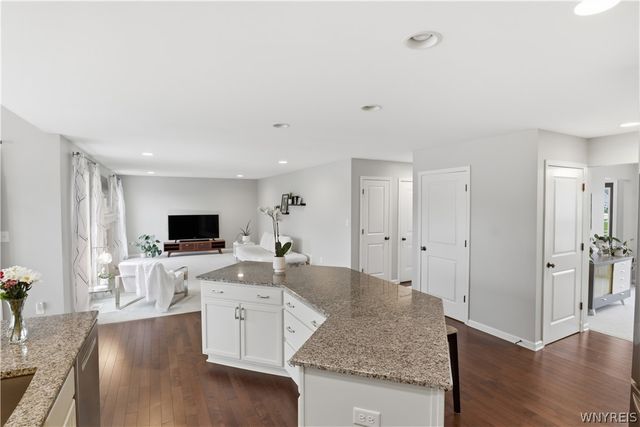 2386 Burbank Drive, Hamburg, NY 14085