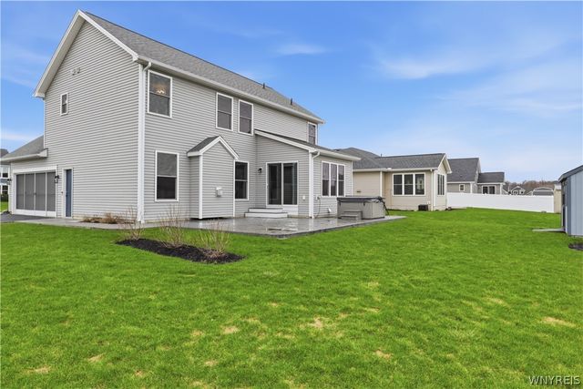 2386 Burbank Drive, Hamburg, NY 14085