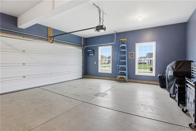 2386 Burbank Drive, Hamburg, NY 14085