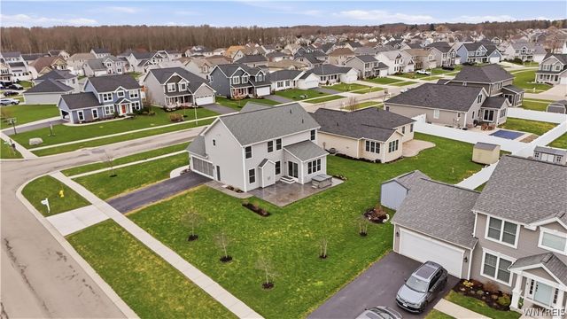 2386 Burbank Drive, Hamburg, NY 14085