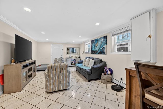 4 Kingsland Drive, New City, NY 10956