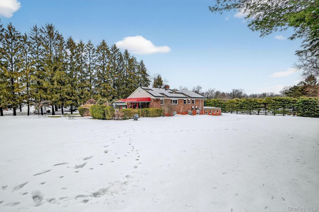 4 Kingsland Drive, New City, NY 10956