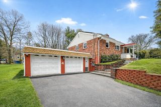 4 Kingsland Drive, New City, NY 10956