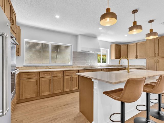 3264 Lakeview Drive, Delray Beach, FL 33445