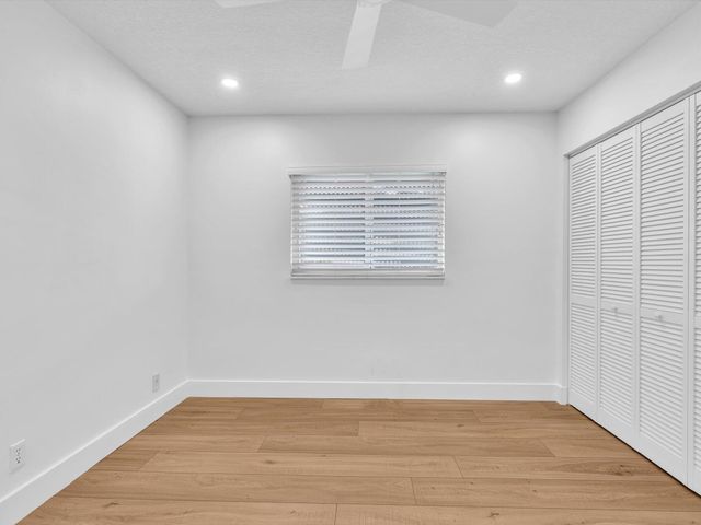 3264 Lakeview Drive, Delray Beach, FL 33445