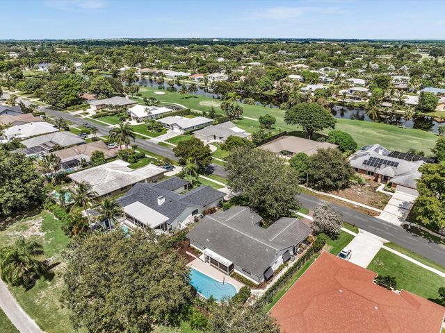 3264 Lakeview Drive, Delray Beach, FL 33445