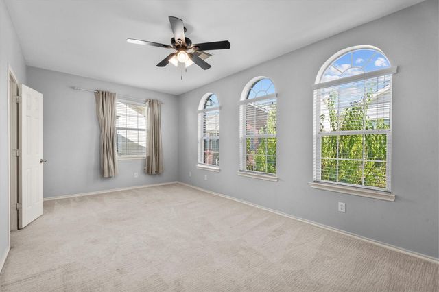 2131 Kemah Village Drive, Kemah, TX 77565