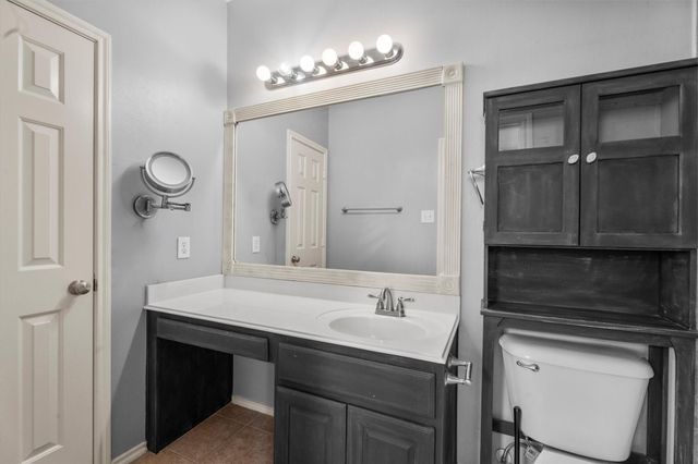 2131 Kemah Village Drive, Kemah, TX 77565