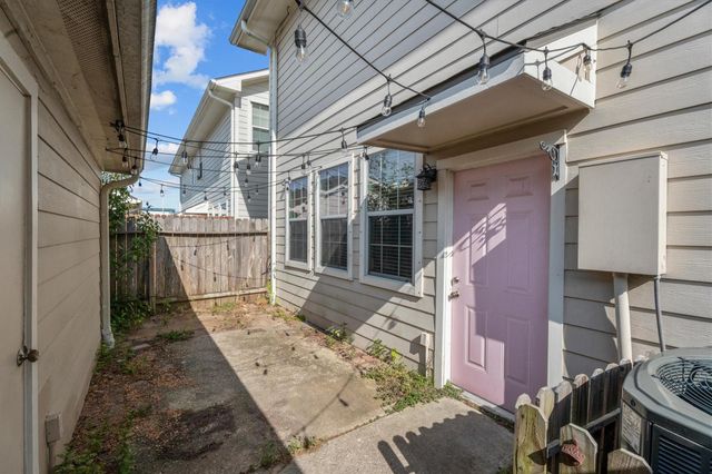 2131 Kemah Village Drive, Kemah, TX 77565