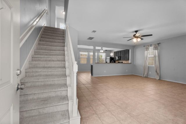 2131 Kemah Village Drive, Kemah, TX 77565