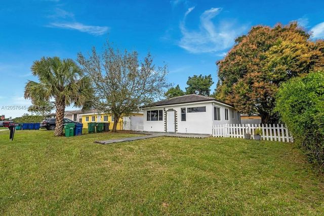 8861 SW 127th Terrace 0, Miami, FL 33176