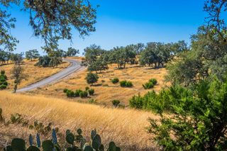 Lot 147 Cattlemans Crossing Dr # 147, Kerrville, TX 78028