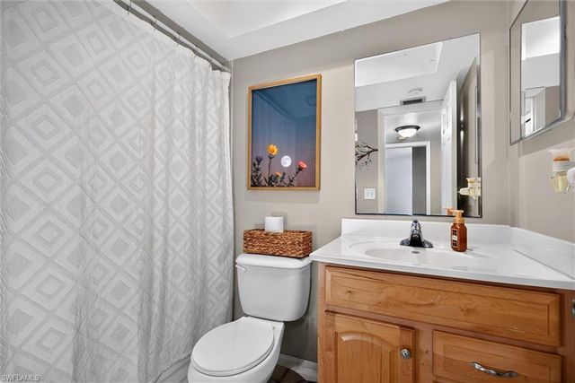 2221 E 5th ST 21, Lehigh Acres, FL 33936