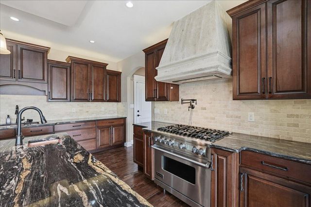 8858 Doubletree Drive S, Crown Point, IN 46307