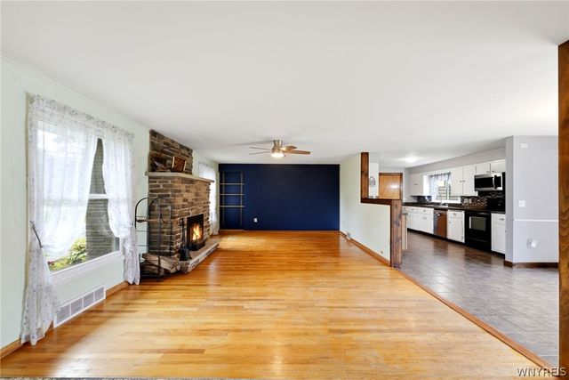 7142 Taylor Road, Boston, NY 14075